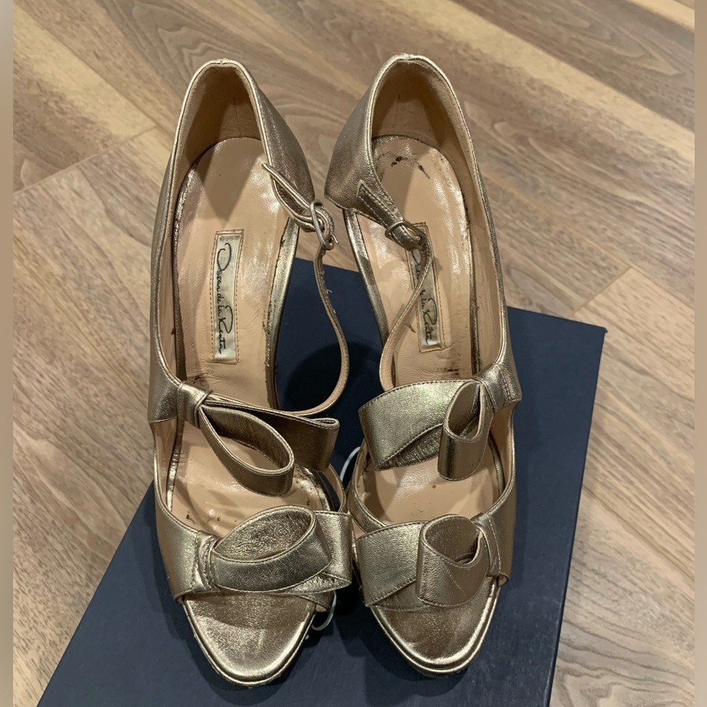 Oscar de la renta Lana Bow Napp OT Pump